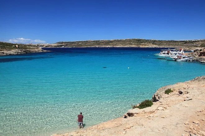 Pretty picture of the Blue Lagoon.