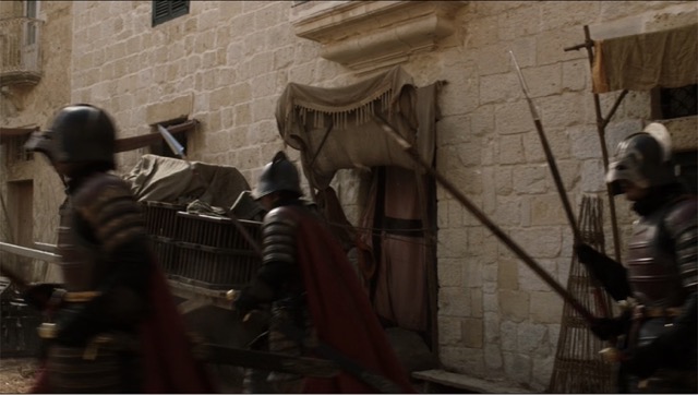 Picture of GoT in Mesquita Square.