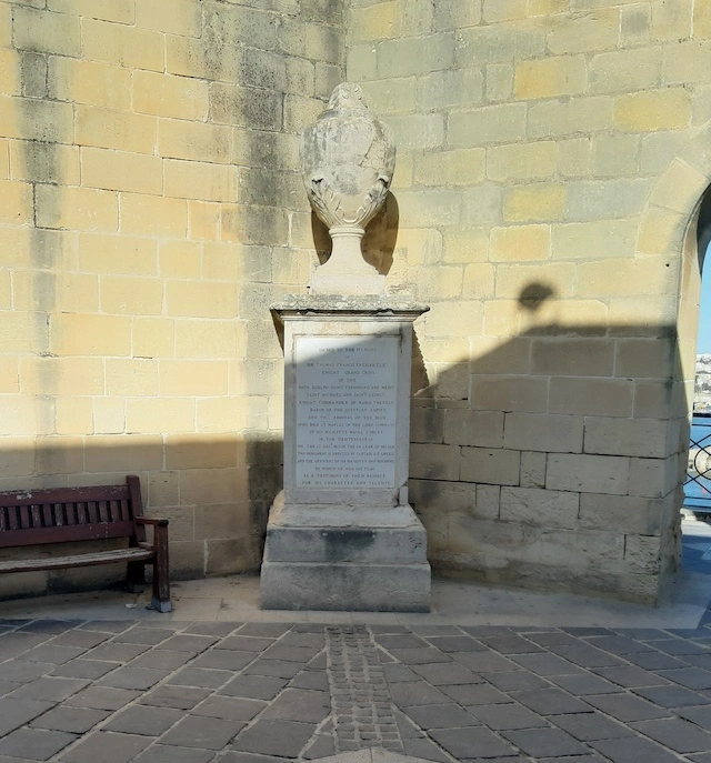 Photo of urn at meeting spot.